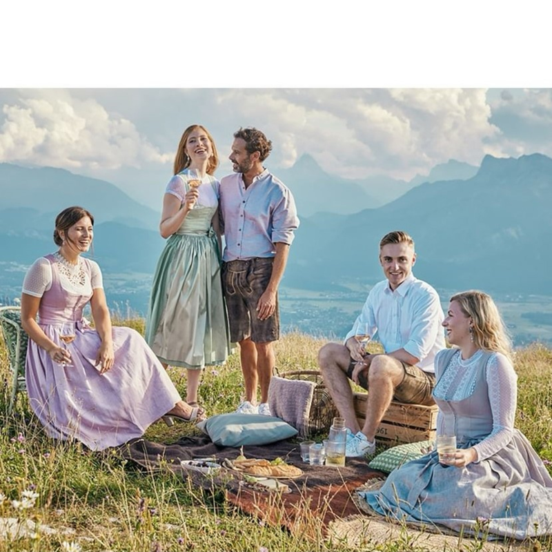 Traditionelle Tracht für die ganze Familie aus dem schönen Chiemgau